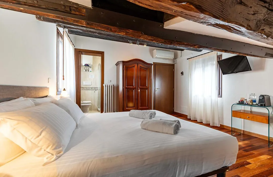 Locanda Art Deco-1